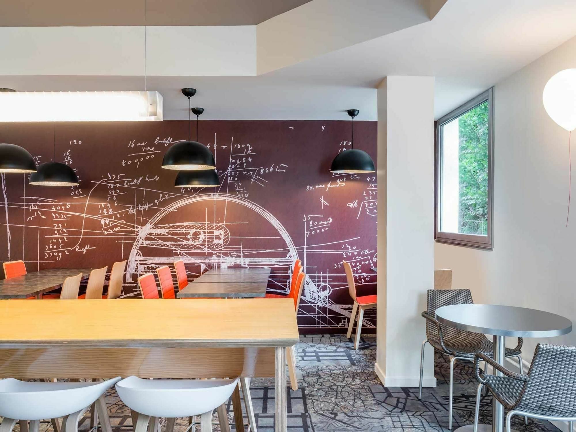 Ibis Styles Paris Velizy Hotel Kültér fotó