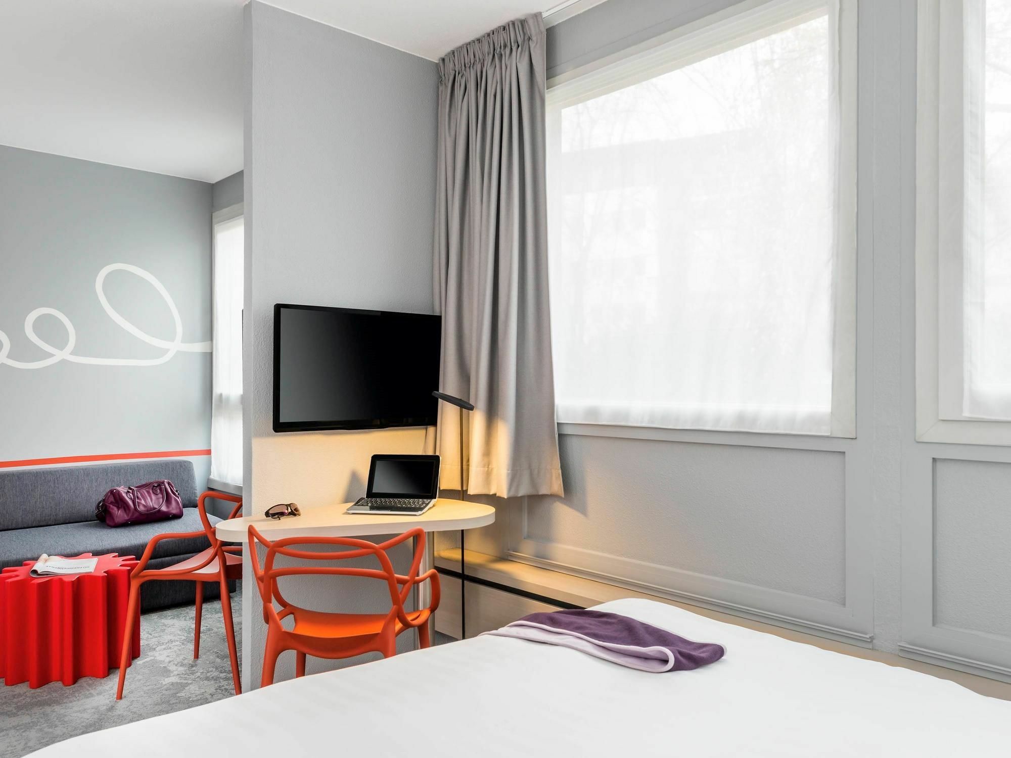 Ibis Styles Paris Velizy Hotel Kültér fotó